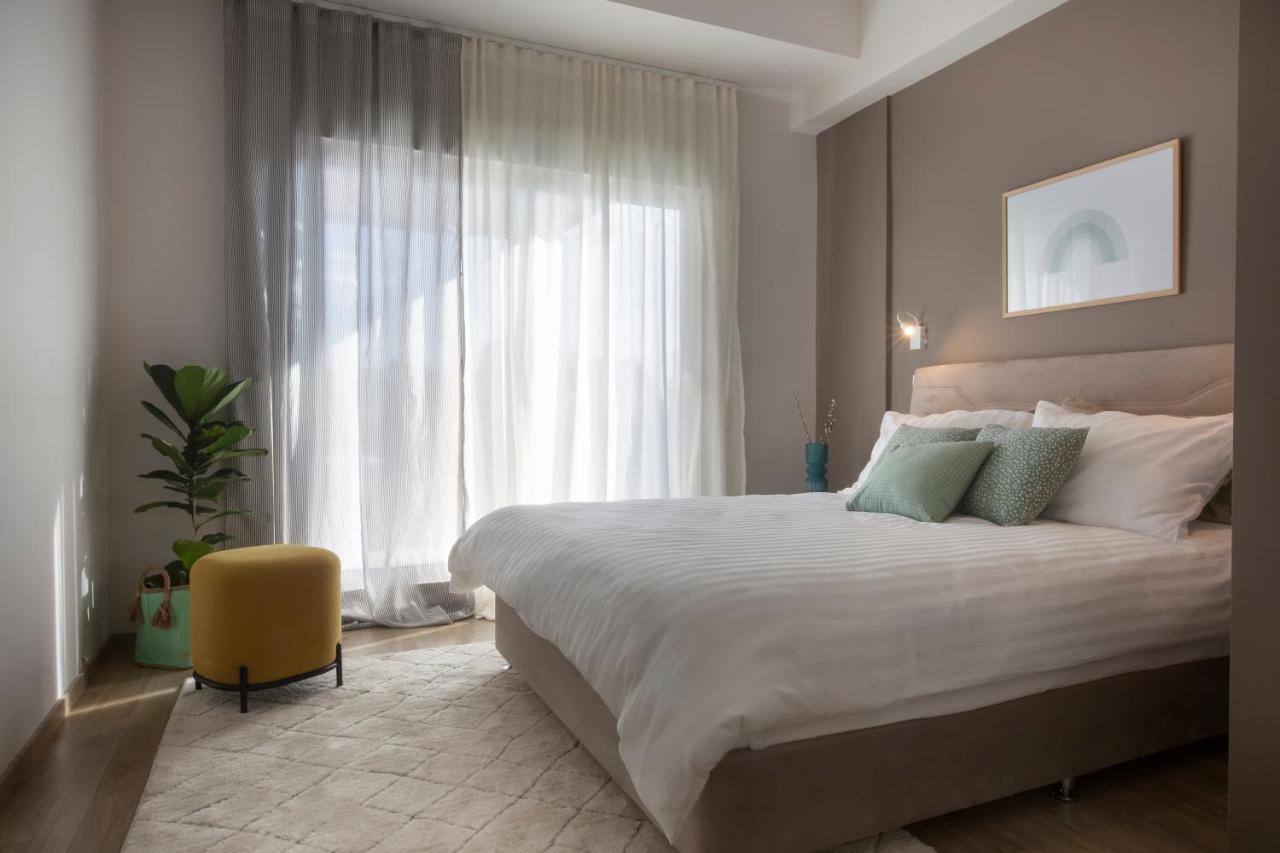 Thisean Modern Suites By Athens Stay ภายนอก รูปภาพ